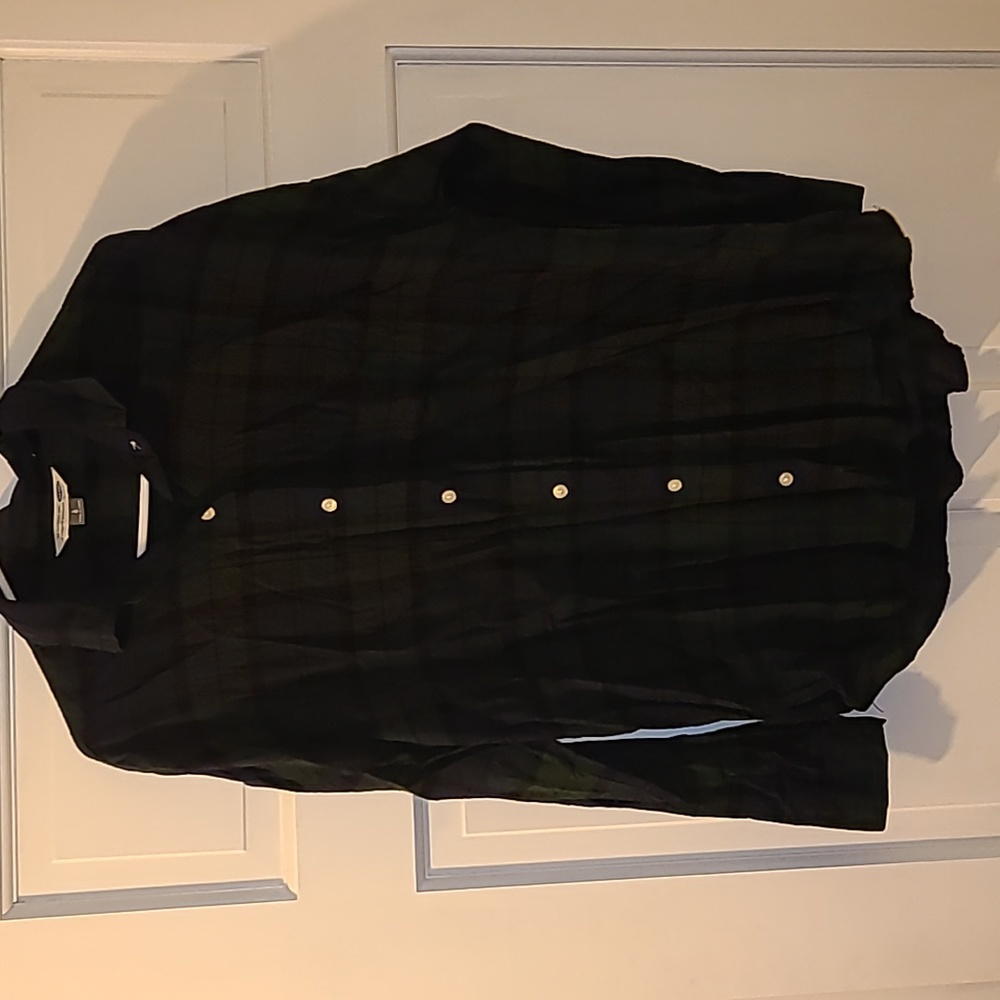 ON Boyfriend Plaid button down
